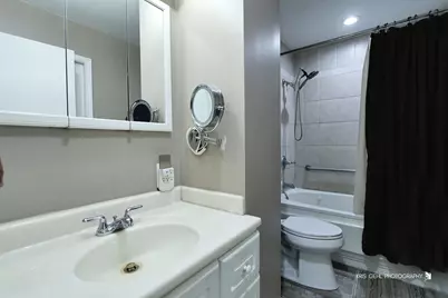 26145 W Lake Avenue, Antioch, IL 60002 - Photo 14