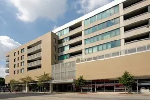900 Chicago Ave, Evanston, IL 60202 - Photo 2