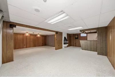1065 Barneswood Drive, Downers Grove, IL 60515 - Photo 32