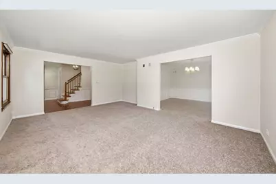 1065 Barneswood Drive, Downers Grove, IL 60515 - Photo 6