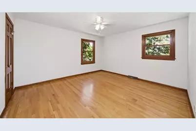 1065 Barneswood Drive, Downers Grove, IL 60515 - Photo 30