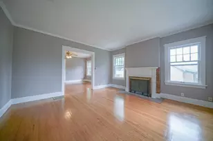 1535 Benton St, Rockford, IL 61107 - Photo 2