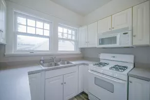 1535 Benton St, Rockford, IL 61107 - Photo 8