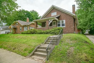 1535 Benton St, Rockford, IL 61107 - Photo 1