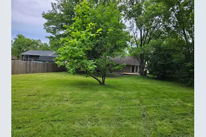 114 E Clark Street, Glenwood, IL 60425 - Photo 18