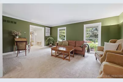 5N638 Jens Jensen Lane, Saint Charles, IL 60175 - Photo 8