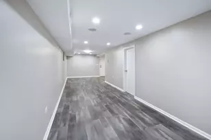 3402 W Beach Ave, Chicago, IL 60651 - Photo 20