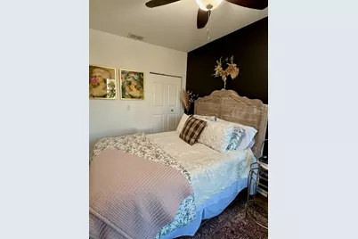 3402 W Beach Avenue, Chicago, IL 60651 - Photo 8