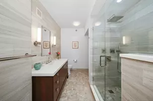 55 W Delaware Pl, Chicago, IL 60610 - Photo 6
