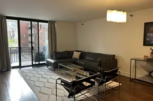 55 W Delaware Pl, Chicago, IL 60610 - Photo 4