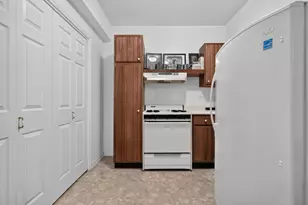 640 Walnut Oaks Dr, Roselle, IL 60172 - Photo 36