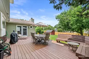 2265 Woodland Cir, Naperville, IL 60565 - Photo 22
