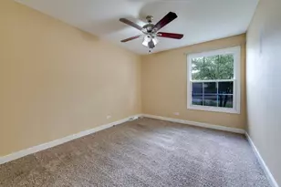 518 Darlene Ln, Glendale Heights, IL 60139 - Photo 16