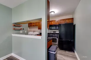 518 Darlene Ln, Glendale Heights, IL 60139 - Photo 8