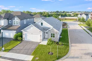 1431 Somerset Pl, Barrington, IL 60010 - Photo 1