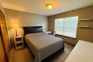 1303 Brookdale Dr, Carpentersville, IL 60110 - Photo 16
