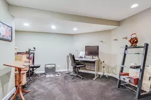 135 Harbor Dr, Lake Barrington, IL 60010 - Photo 26