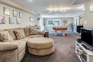 135 Harbor Dr, Lake Barrington, IL 60010 - Photo 22