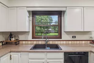 816 Bonnie Brae Ln, Bolingbrook, IL 60440 - Photo 16