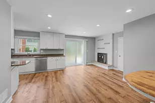 1704 S Highland Ave, Arlington Heights, IL 60005 - Photo 12