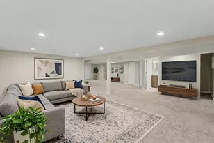 1704 S Highland Ave, Arlington Heights, IL 60005 - Photo 18