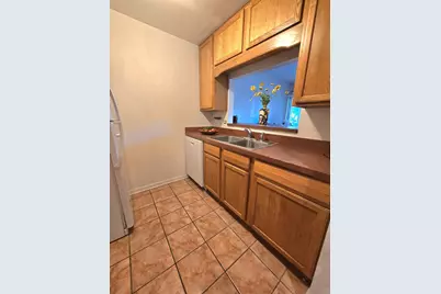 5921 Meadow Drive #156-F, Lisle, IL 60532 - Photo 4