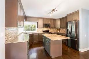 1340 Yellowstone Pkwy, Algonquin, IL 60102 - Photo 8