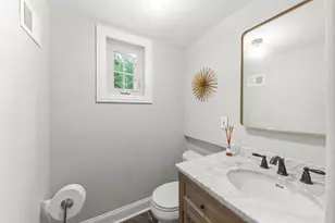 828 E 14th St, Lombard, IL 60148 - Photo 34
