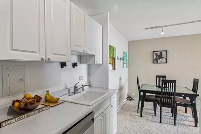 3440 N Lake Shore Drive #12B, Chicago, IL 60657 - Photo 14
