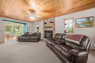 8411 N Killbuck Rd, Monroe Center, IL 61052 - Photo 4
