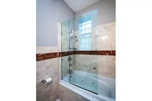 1437 N Washtenaw Ave, Chicago, IL 60622 - Photo 16