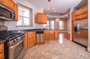 1437 N Washtenaw Ave, Chicago, IL 60622 - Photo 10