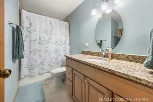 3116 Gresham Ln W, Aurora, IL 60504 - Photo 16