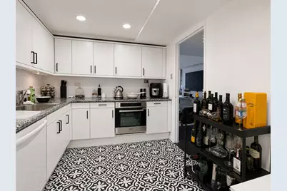 175 E Delaware Place #6109, Chicago, IL 60611 - Photo 4