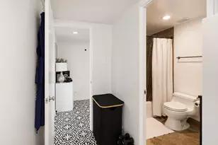 175 E Delaware Pl, Chicago, IL 60611 - Photo 14