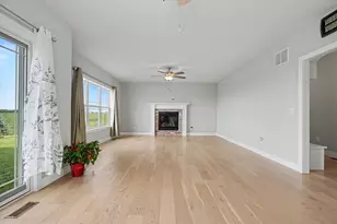 3606 Freedom Blvd, Champaign, IL 61822 - Photo 8