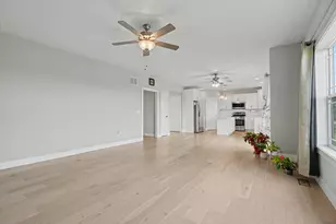 3606 Freedom Blvd, Champaign, IL 61822 - Photo 10