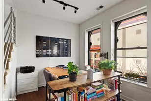 353 W Chicago Ave, Chicago, IL 60654 - Photo 6