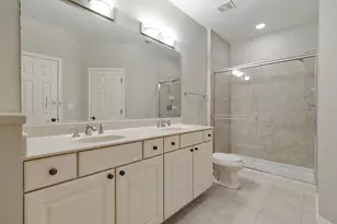 1376 Scarboro Rd, Schaumburg, IL 60193 - Photo 16