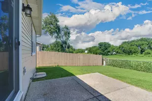 62 Vermont Ave, Bloomington, IL 61701 - Photo 38