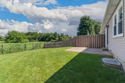 62 Vermont Avenue, Bloomington, IL 61701 - Photo 40