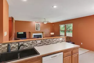 62 Vermont Ave, Bloomington, IL 61701 - Photo 16