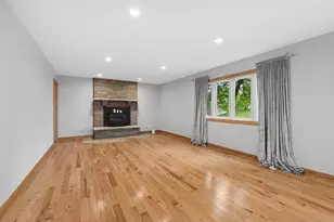 8850 W 98th Pl, Palos Hills, IL 60465 - Photo 10