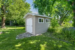 831 S Wisconsin Ave, Villa Park, IL 60181 - Photo 18