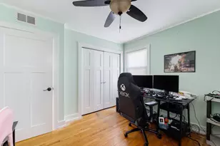 831 S Wisconsin Ave, Villa Park, IL 60181 - Photo 14