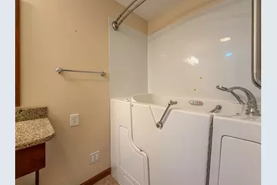 17 Lafayette Meadow, Mattoon, IL 61938 - Photo 18