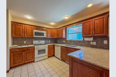 17 Lafayette Meadow, Mattoon, IL 61938 - Photo 10