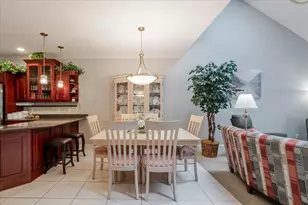 25 Arbor Ct, Bloomington, IL 61704 - Photo 10