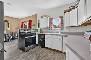 630 Fairview Ave, South Beloit, IL 61080 - Photo 16