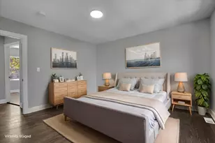 735 E 105th St, Chicago, IL 60628 - Photo 16